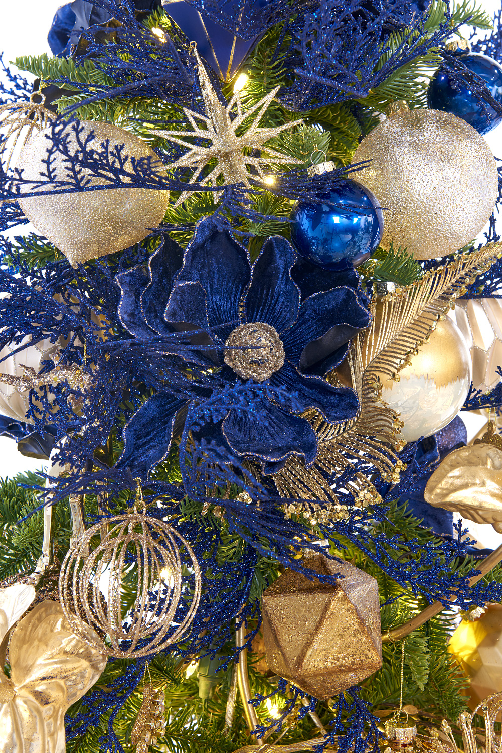 Новогодняя ёлка Гудвил