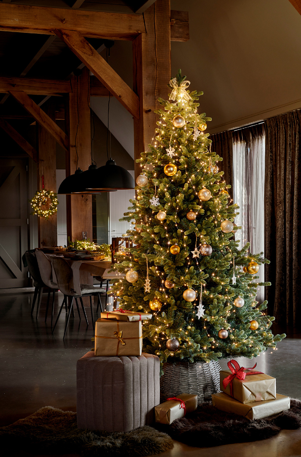 Гирлянда на ёлку Лучи 408 белых LED огней