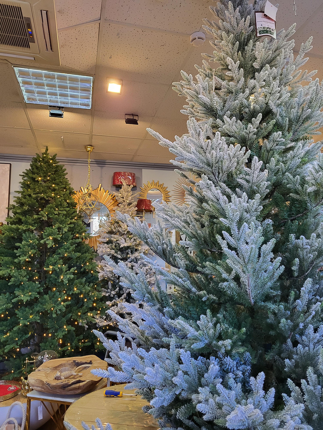 Искусственная елка Norway 3 м заснеженная