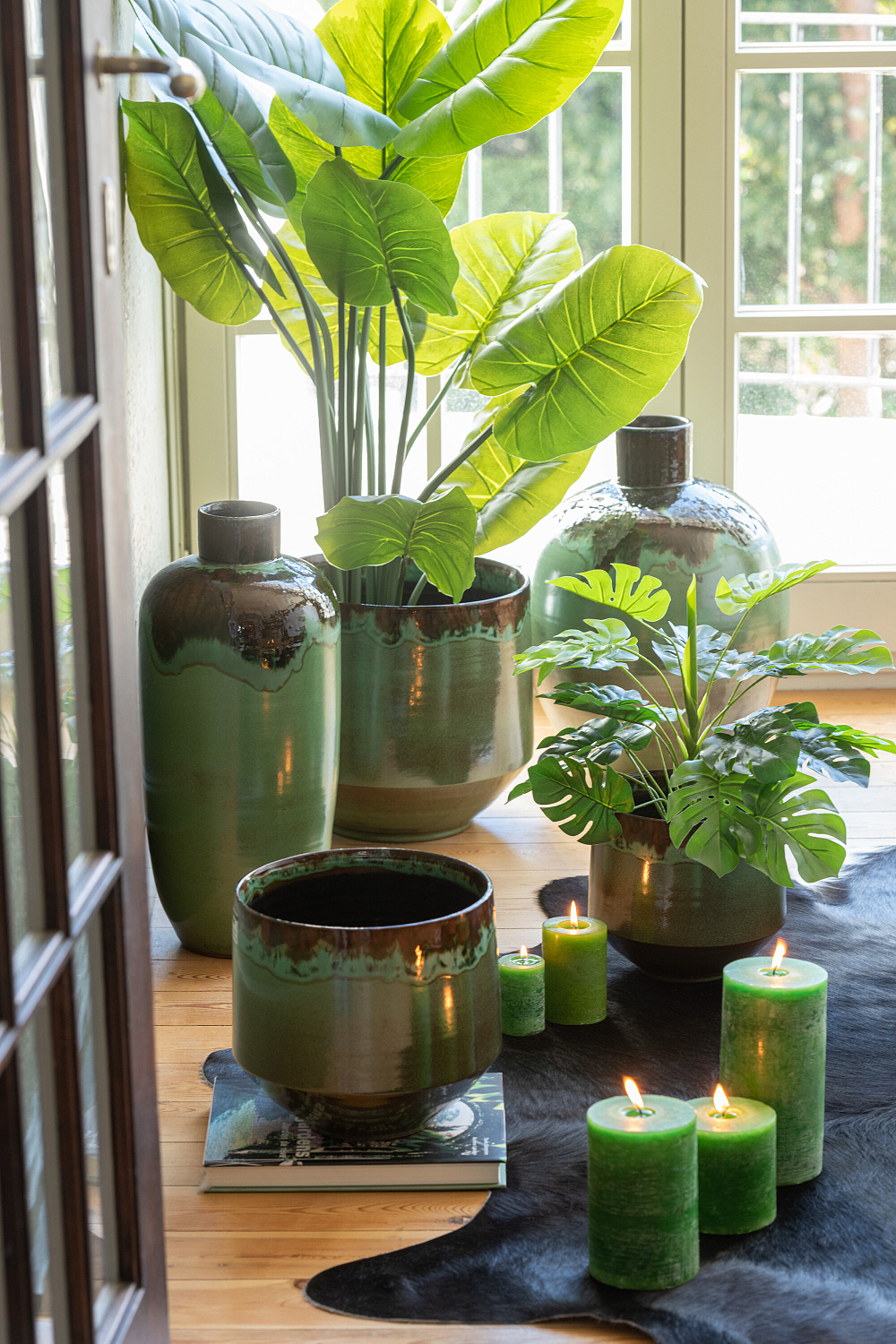 Свеча цилиндр 10х20см 80536 светло-зелёная