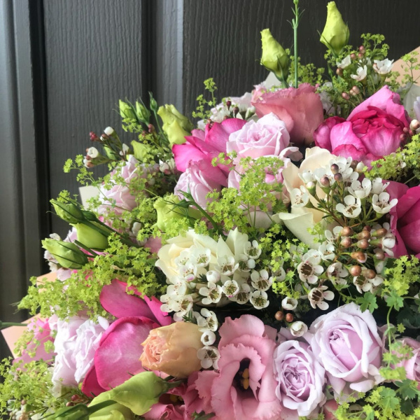 Ароматный букет из французской розы